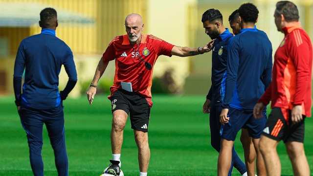 بيولي يغادر أسوار النصر