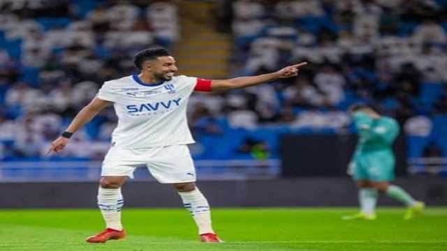 الهلال يدك شباك الرائد بخماسية.. فيديو