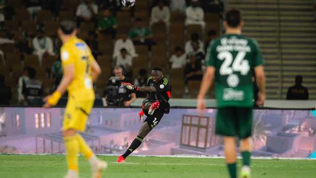 الأهلي يفوز على التعاون بثنائية نظيفة.. فيديو