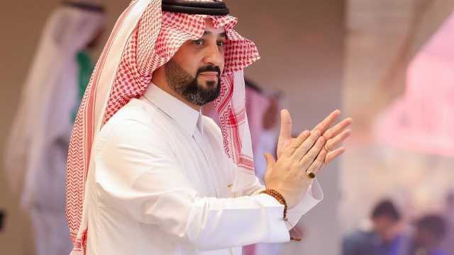 رئيس الأهلي يهنئ الاتحاد بالتتويج بطلاً للدوري.. فيديو