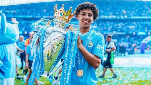 غياب لاعب مانشيستر سيتي عن مواجهة الهلال