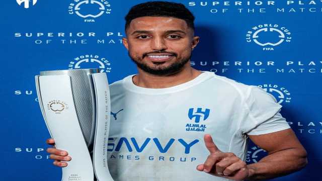 إصابة سالم الدوسري تُشعل الصحافة العالمية قبل موقعة الهلال ومانشستر سيتي