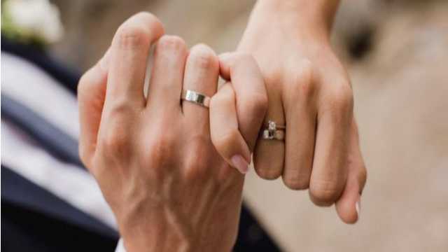 جدل في مصر بعد تصريحات نقيب المأذونين حول أهلية فاقدي العقل للزواج
