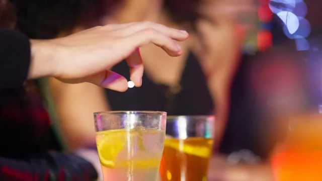 صيني يواجه 22 تهمة بعد تخدير النساء واغتصابهن وتوثيق جرائمه
