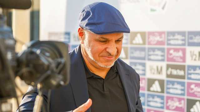 ضمك يجري مباحثات أولية مع بن زكري لتولي قيادة الفريق