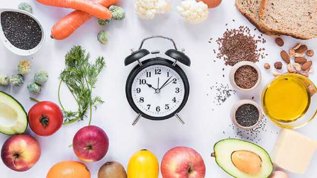 النمر يوضح الفئات الممنوعة من الصيام المتقطع ويحذر مرضى السكري