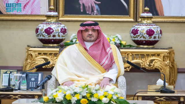 الأمير عبدالعزيز بن سعود يلتقي كبار مسؤولي وزارة الداخلية وقادة القطاعات الأمنية