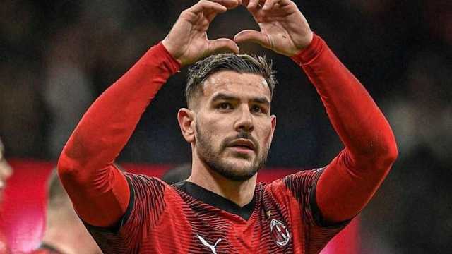تعثر صفقة ثيو هيرنانديز رغم اتفاق الهلال مع ميلان منذ أسبوع