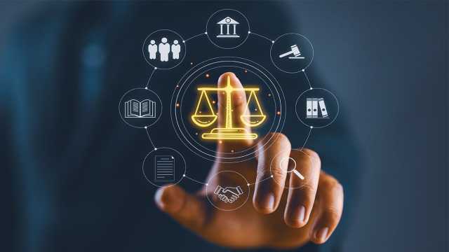 نظام المعاملات المدنية: لا تعويض عند استعمال الحق المشروع