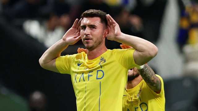 أتلتيك بلباو يقترب من استعادة لابورت من النصر
