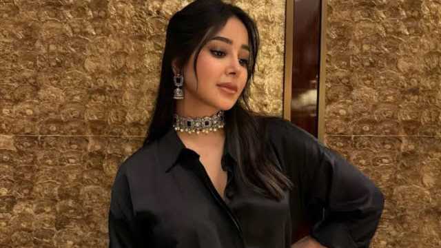 أسيل عمران تكشف عن إصابتها بمرض مناعي نادر