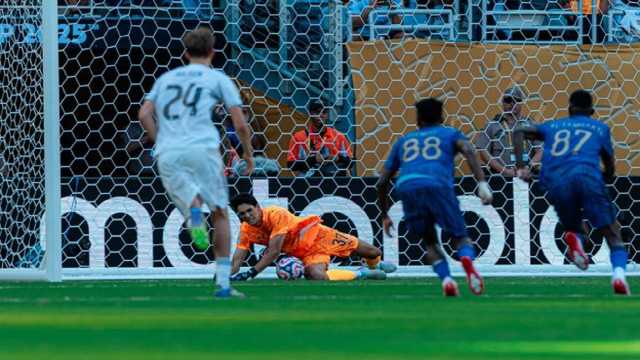ماركا تصف تعادل الهلال بـ”الخيبة” وتحديات ألونسو تتكشف مبكرًا