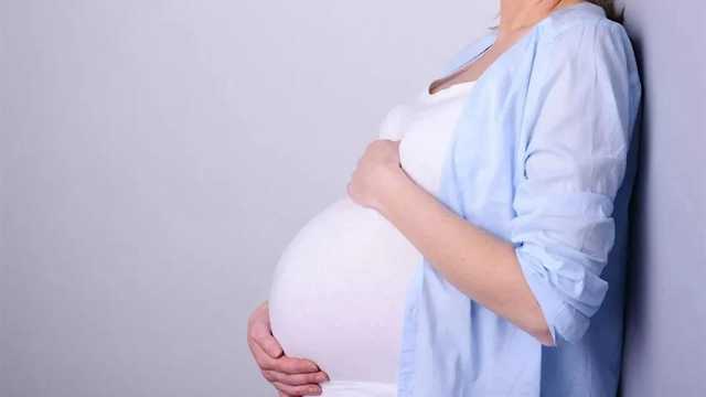 مخاطر الحمل بعد سن الـ 45