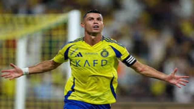 رونالدو بعد تجديد عقده مع النصر: “أحب الشعب السعودي.. فيديو