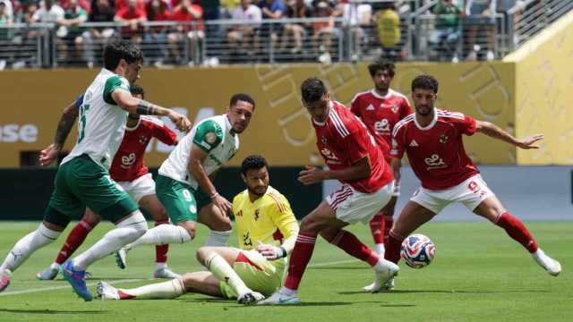 جاهزية كوكا ترفع معنويات الأهلي المصري قبل لقاء بورتو