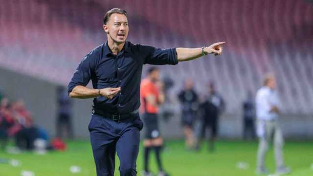 يايسله يقترب من الرحيل.. اجتماع الأهلي يصل إلى طريق مسدود