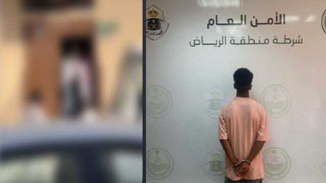 القبض على شخص لمحاولته الاعتداء على آخر أمام مسجد بالرياض.. فيديو