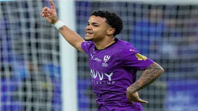 الهلال يستعين بخدمات كايو في مواجهة مانشستر سيتي