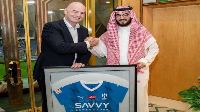 فهد بن نافل يتخلّف عن بعثة الهلال إلى أمريكا بسبب تأشيرة السفر