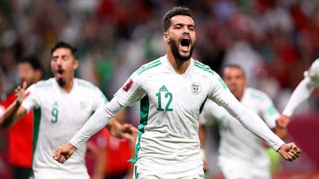 الاتفاق يتحرك لخطف مدافع منتخب الجزائر
