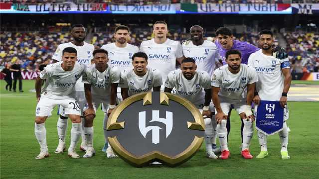 الهلال يستعد لإضافة لاعبين لتعزيز صفوفه في كأس العالم للأندية