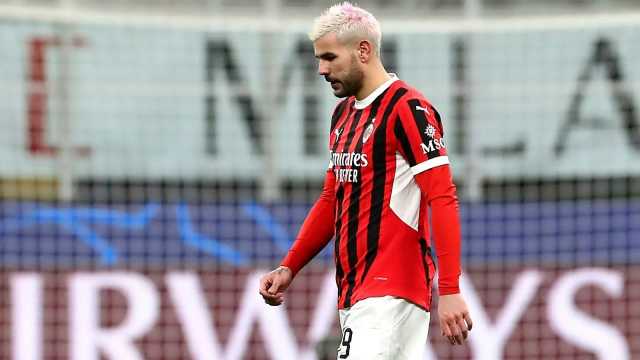 استبعاد ثيو هيرنانديز من معسكر ميلان مع اقترابه من الهلال