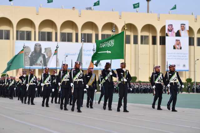 كلية الملك خالد العسكرية تحدد موعد التسجيل للعام الدراسي 1447هـ