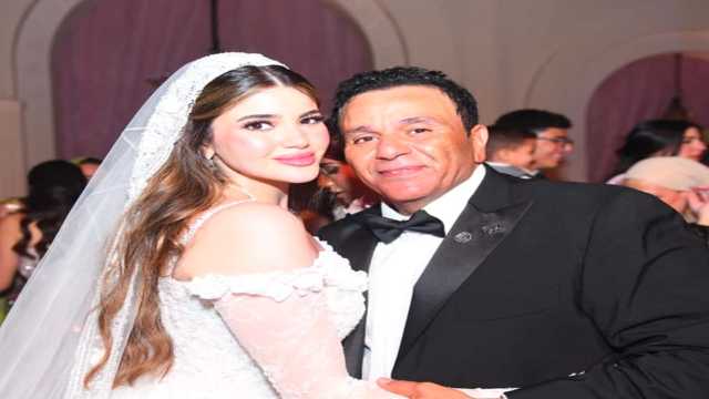 محمد فؤاد يحتفل بزفاف ابنته.. فيديو