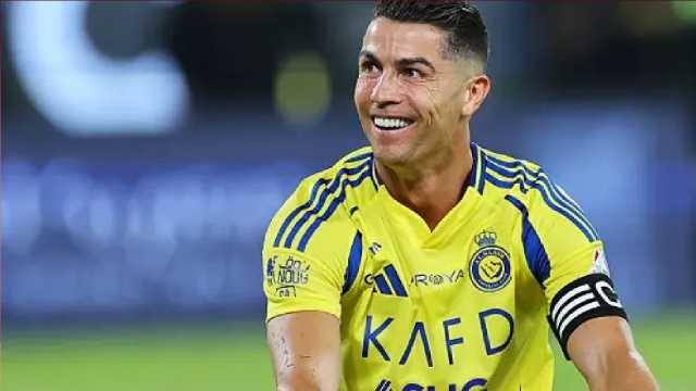 صحيفة بريطانية تدعو لتقديم اعتذار لـ رونالدو بعد فوز الهلال على مانشستر سيتي