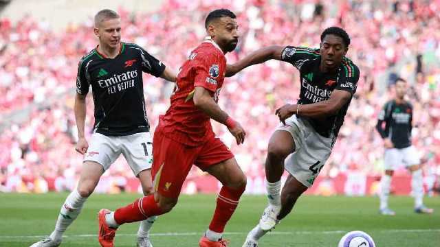 البرلمان البريطاني يرفض مشروع بث مباريات الدوري الإنجليزي مجانًا