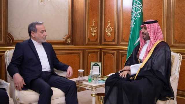ولي العهد يلتقي وزير الخارجية الإيراني.. فيديو