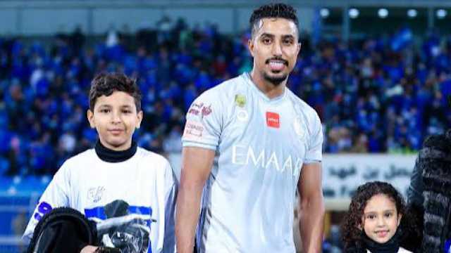 رسالة مؤثرة من زوجة سالم الدوسري تشعل المنصات