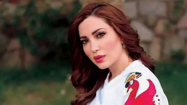 نسرين طافش تكشف سبب إخفائها لصور زوجها