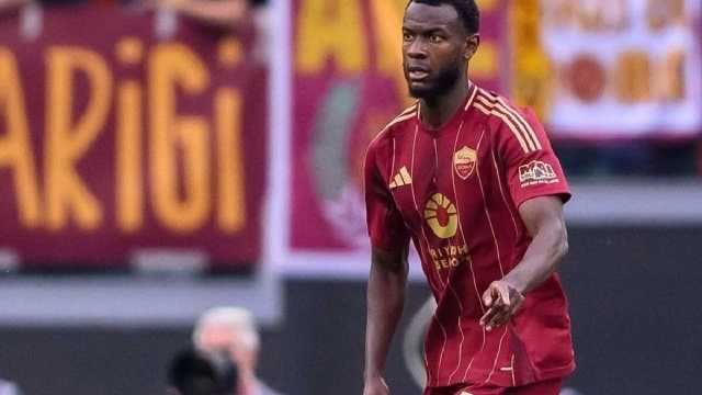 إيفان نديكا يظل في روما بعد رفض عرض سعودي