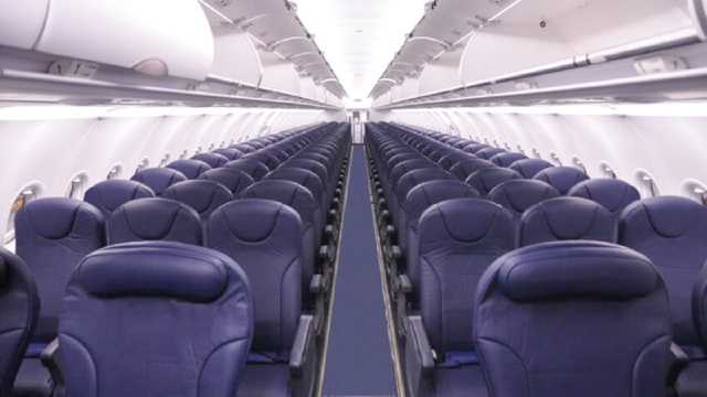 إخلاء كامل لطائرة A380 خلال 90 ثانية.. فيديو