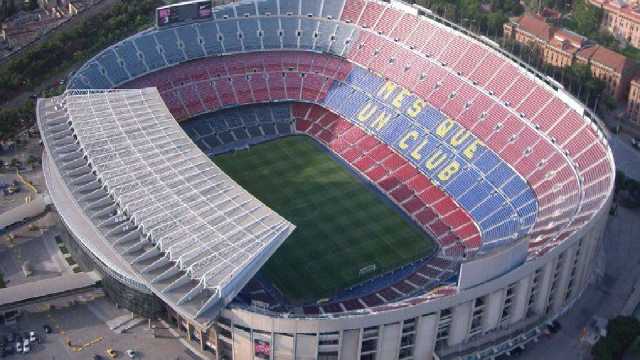 برشلونة يخطر يويفا بجاهزية ملعبه لمباريات دوري الأبطال