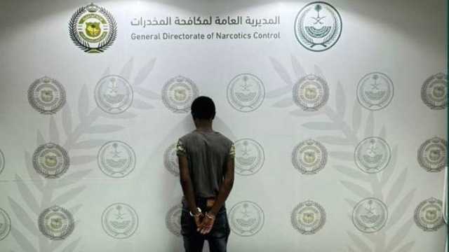 الإطاحة بمروجي مخدرات في نجران والباحة