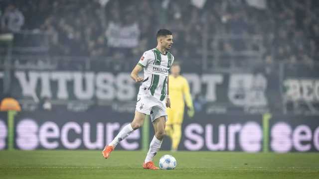 الشباب يتفق مع مونشنغلادباخ على ضم الألماني جوليان فايغل