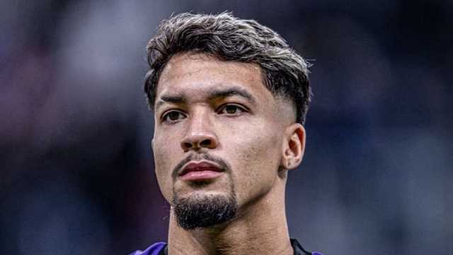 مهاجم الهلال يضغط للموافقة على رحيله لساو باولو البرازيلي