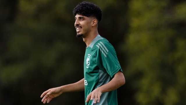 الجهني يغادر تدريب الأخضر بسبب الإصابة