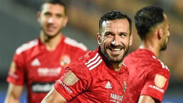 الأهلي يكشف مصير معلول وبيرسي تاو من مواجهة السوبر الإفريقي