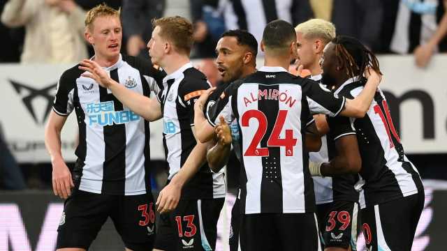 نيوكاسل يكسر قواعد 'يويفا' قبل لقاء ميلان في دوري أبطال أوروبا 2023-2024
