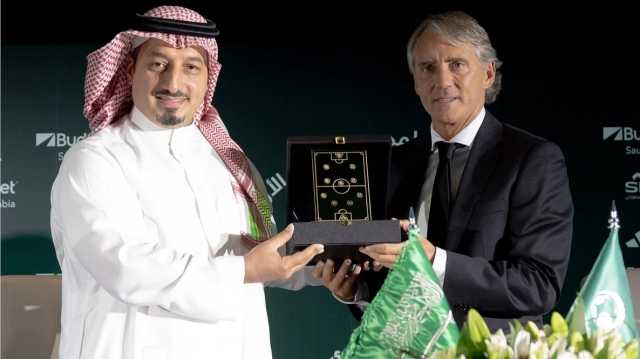 مانشيني : لست ساحرا..وأتمنى قيادة السعودية للتتويج بكأس آسيا