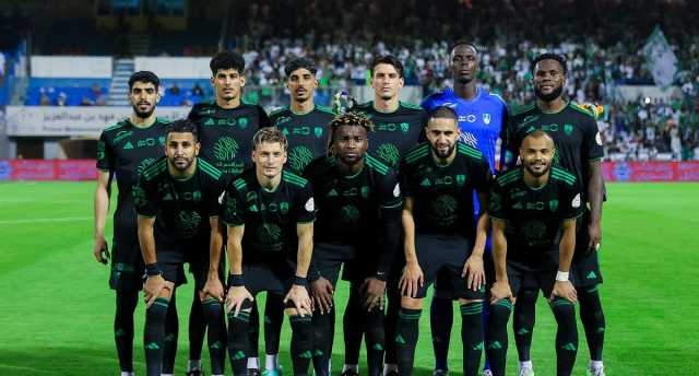 الأهلي بالقوة الضاربة أمام الأخدود في الدوري السعودي للمحترفين