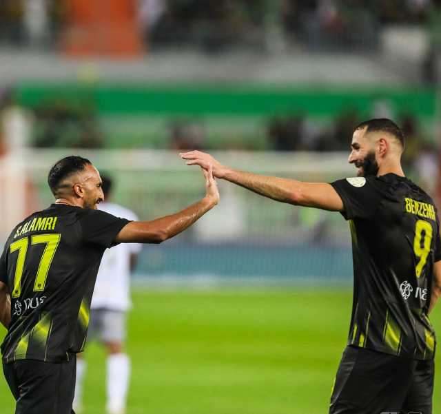 الدوري السعودي للمحترفين.. بنزيما يقود تشكيل اتحاد جدة الرسمي لمواجهة الرياض