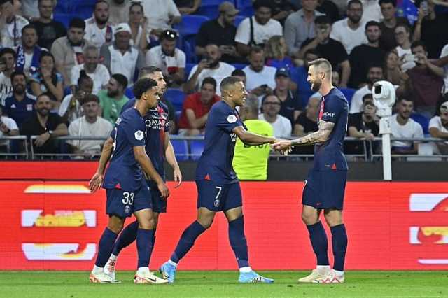 تعرف على قائمة باريس سان جيرمان لمواجهة كليرمون بالدوري الفرنسي