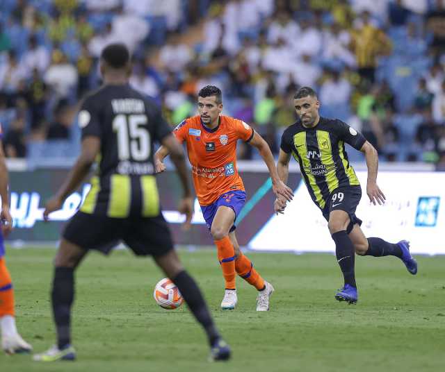 الدوري السعودي للمحترفين.. اتحاد جدة يسقط في فخ التعادل أمام الفيحاء