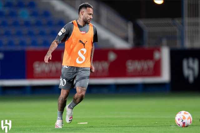 نيمار يكشف حقيقة اشتباكه مع مدرب الهلال ورغبته في الرحيل