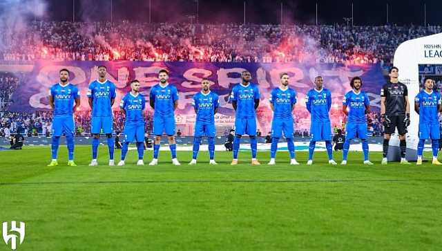 نيفيز يفاجئ جماهير الهلال بقرار مثير