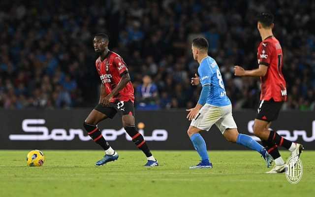 التعادل الإيجابي يحكم قمة نابولي وميلان بالدوري الإيطالي